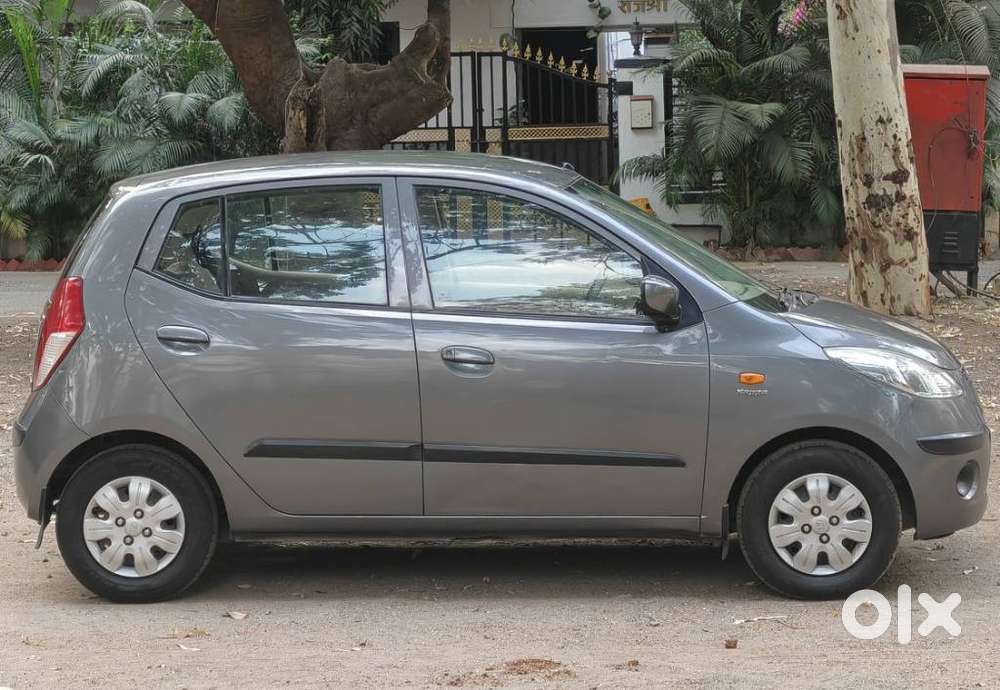 Hyundai I10 Sportz At, 2010, Petrol
