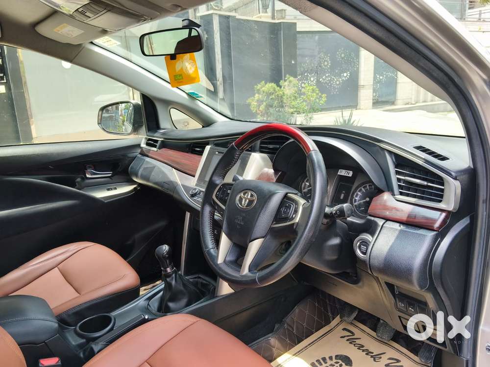 Toyota Innova Crysta 2.4 Vx Mt, 2020, Diesel