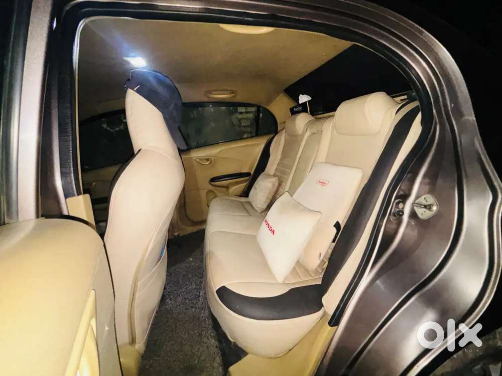 Honda Amaze 2016 Petrol Well Maintained