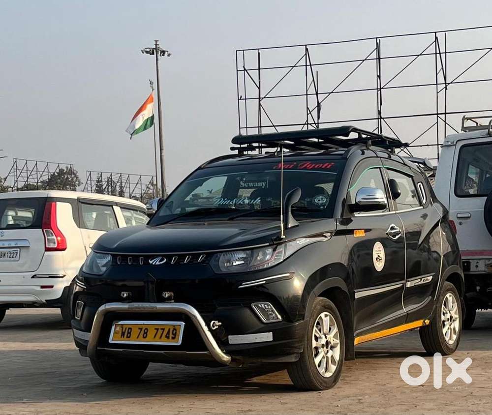 Mahindra Kuv 100 2017 Petrol Good Condition