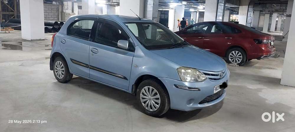 Toyota Etios Liva 2012 Petrol Well Maintained