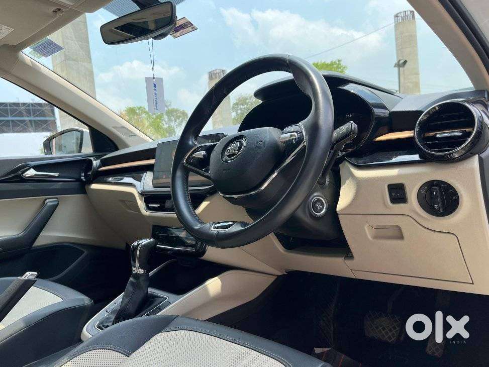 Skoda Slavia 1.0 Tsi Style, 2024, Petrol