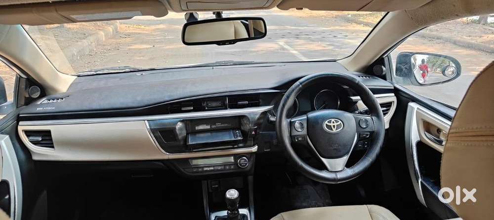 Toyota Corolla Altis 2015 Diesel Well Maintained