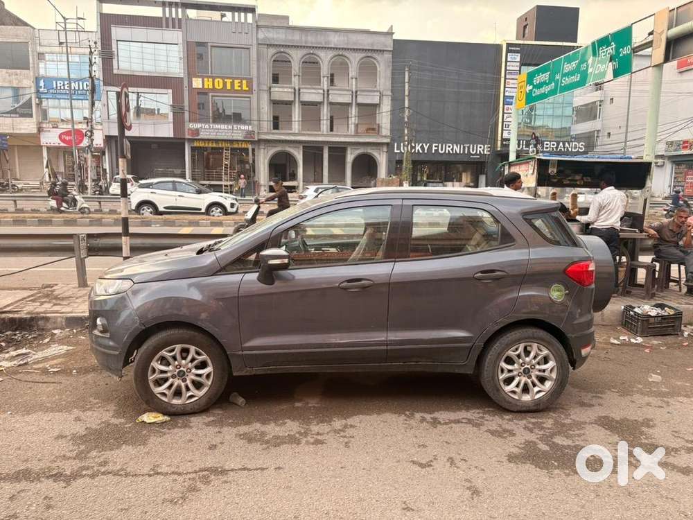 Ford Ecosport 2015 Petrol Well Maintained
