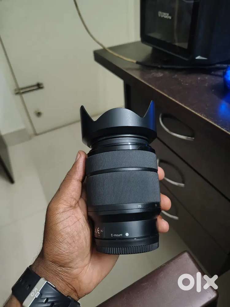 28-70 kit lens