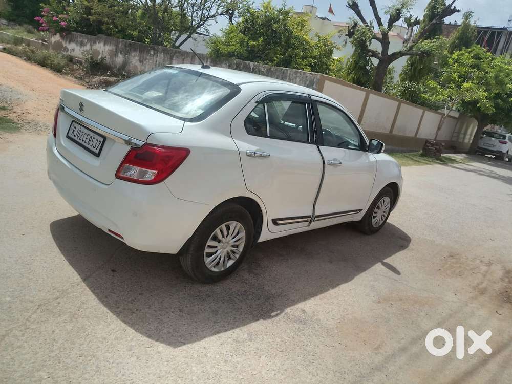 Maruti Suzuki Dzire 1.2 Vxi, 2019, Petrol