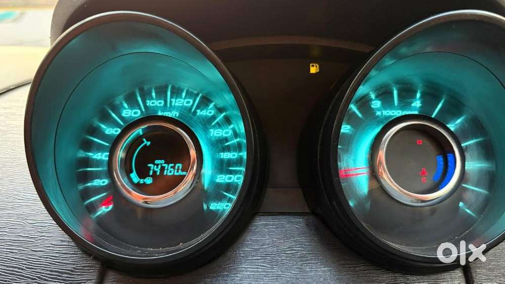 Mahindra Xuv500 W4, 2017, Diesel