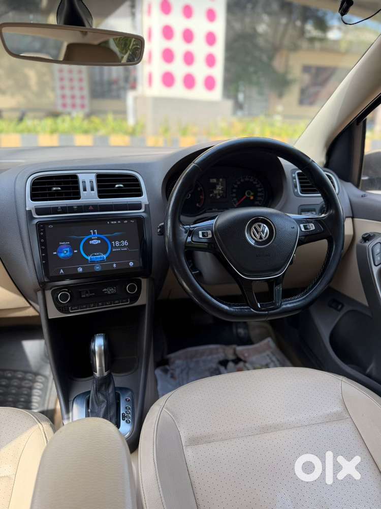 Volkswagen Vento 1.2 Tsi Highline At, 2016, Petrol