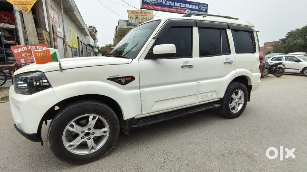 Mahindra Scorpio S8, 2016, Diesel