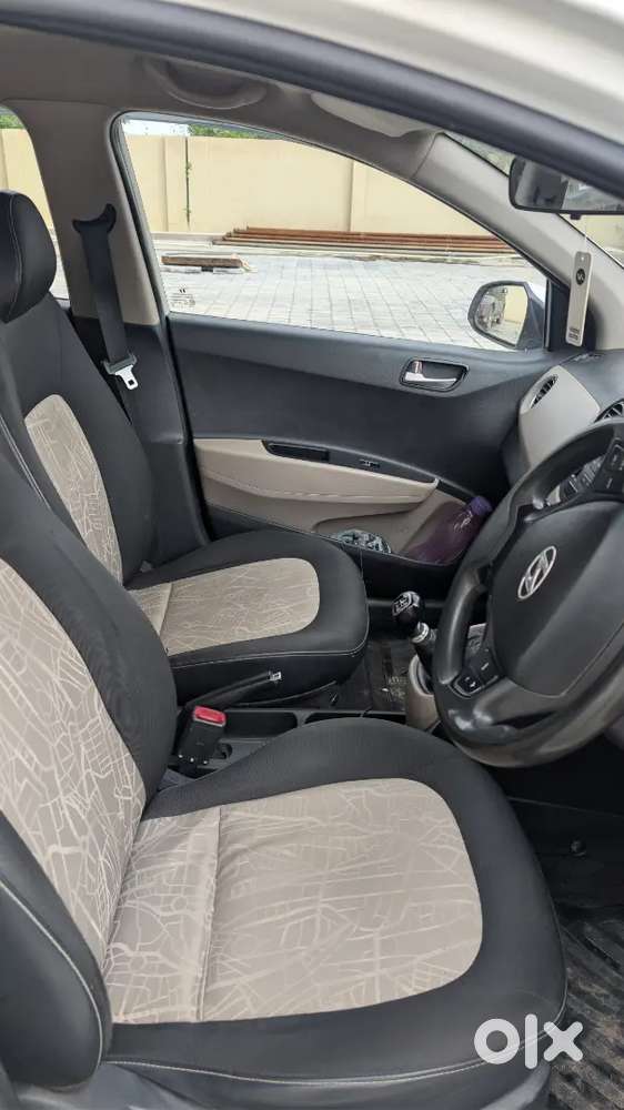 Hyundai Grand I10 Sportz 2016
