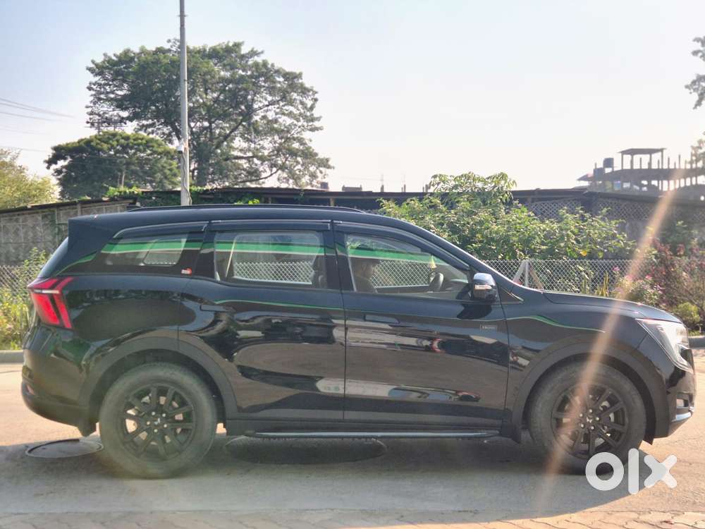 Mahindra Xuv700 Ax7l 6 Str At, 2026, Diesel
