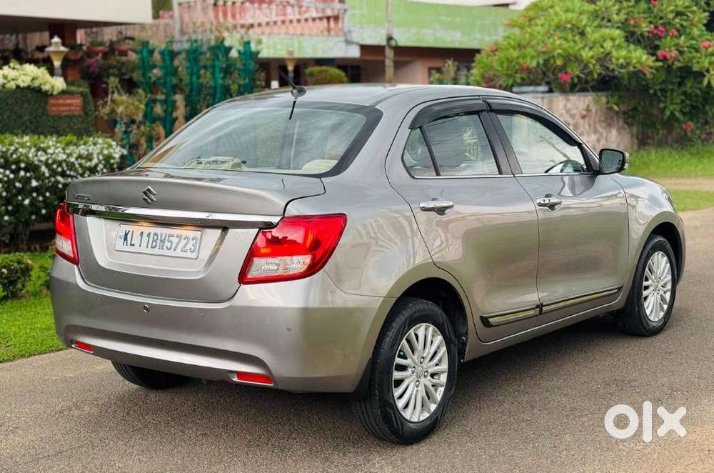 Maruti Suzuki Dzire Zxi Ags, 2022, Petrol