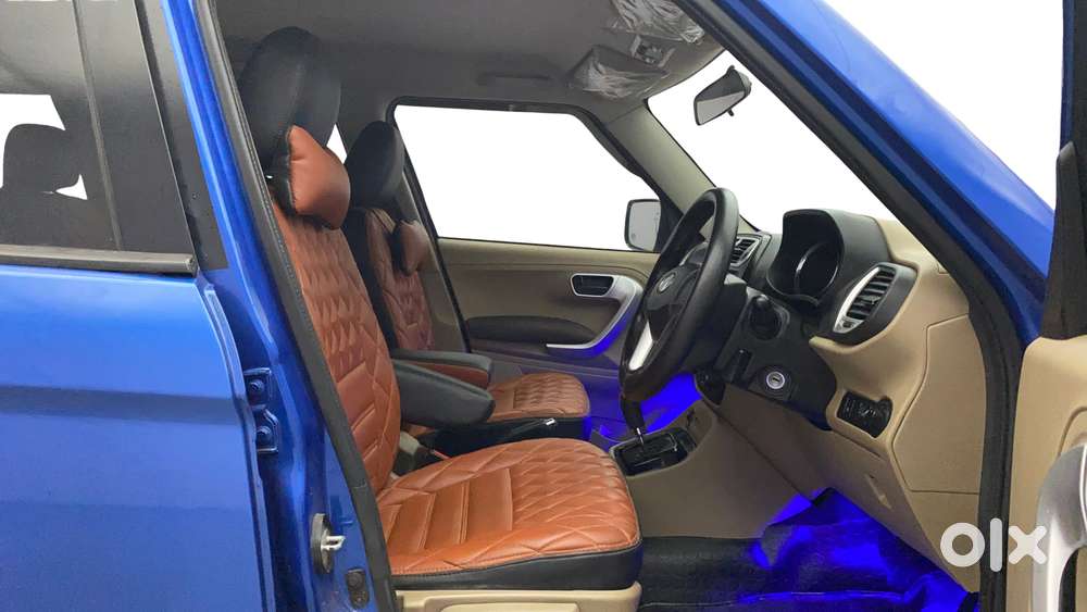 Mahindra Tuv 300 T8 Amt, 2016, Diesel