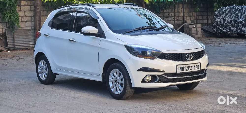 Make _ Tata 
Variant _  Tiago Xz Petrol 
Model _ 2018(2),