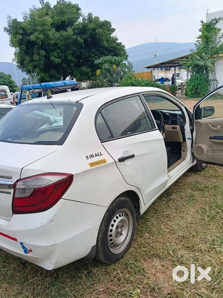Honda Amaze 1.5 E 2017