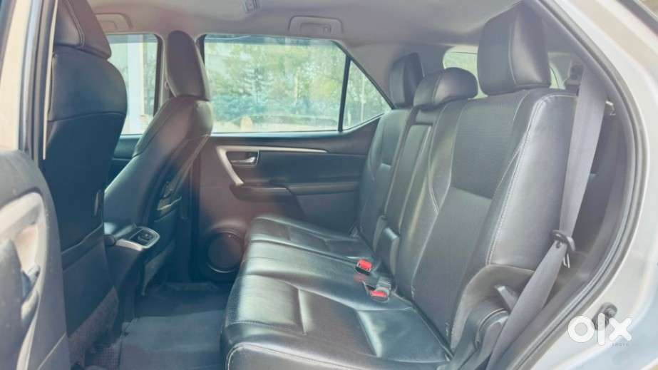 Toyota Fortuner [2021-ongoing] 2.8 2wd Diesel Mt, 2021, Diesel