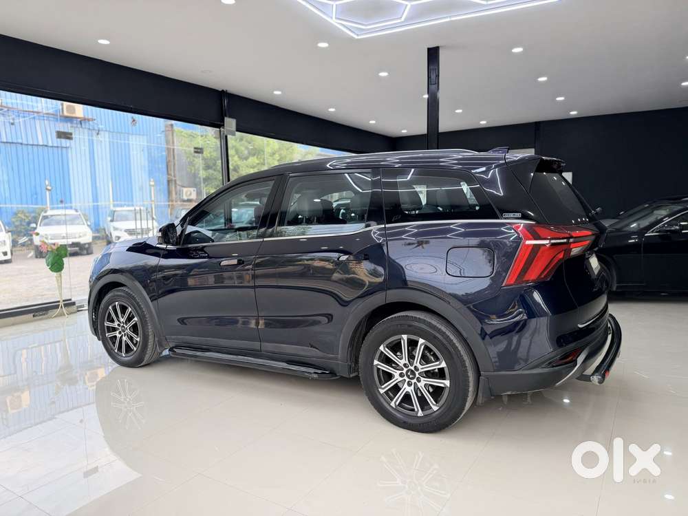 Mahindra Xuv700 2.2 Ax 7 Diesel At Luxury Pack Str Awd, 2024, Diesel
