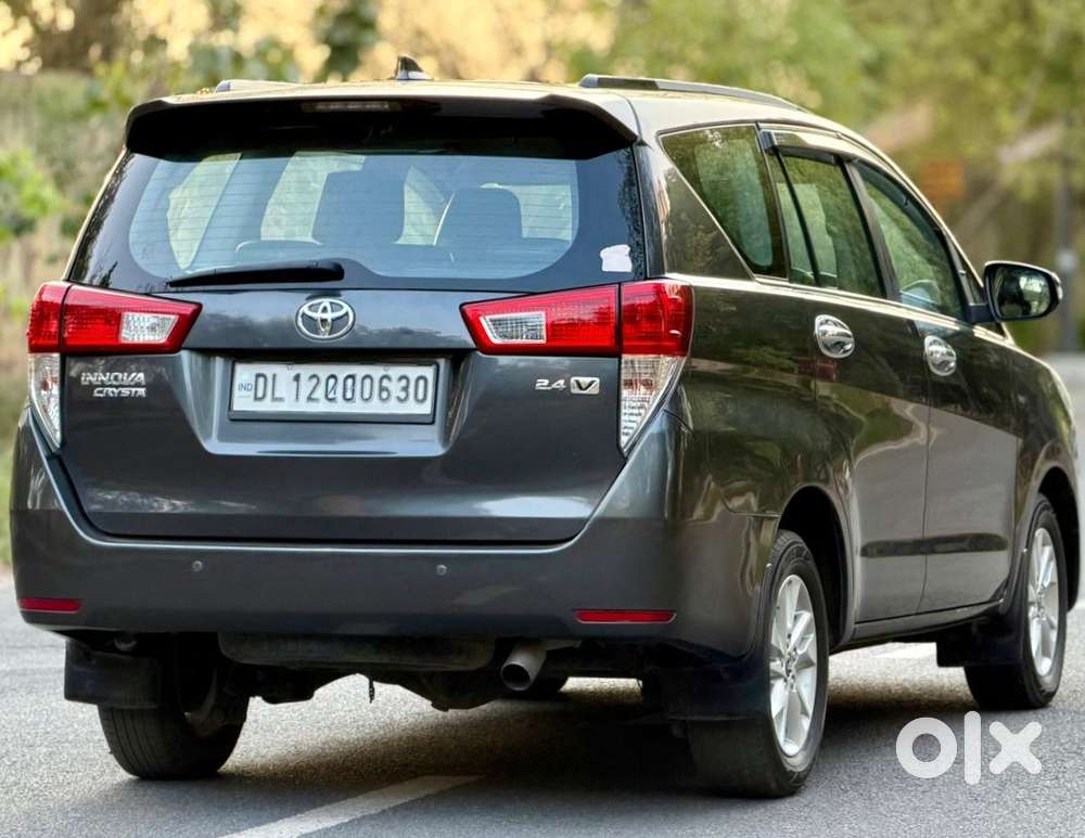 Toyota Innova Crysta 2.7 V, 2018, Diesel