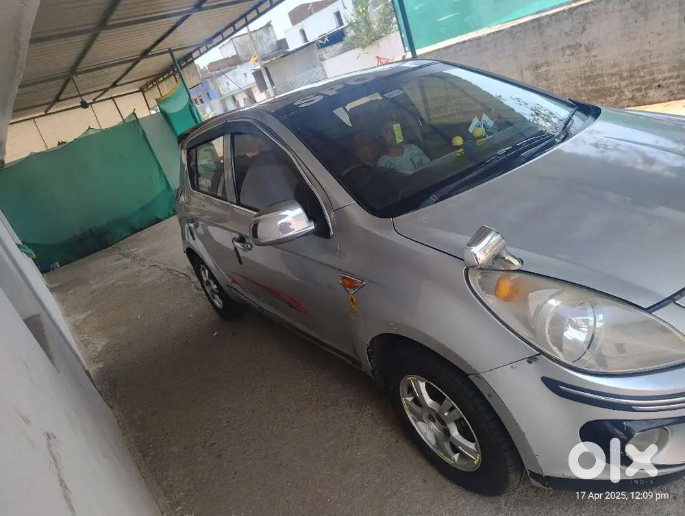 Hyundai I20 Asta At 2009 Sunroof