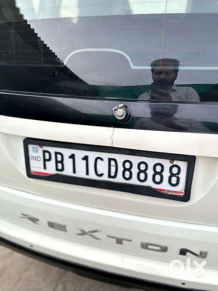 Mahindra Ssangyong Rexton Rx7, 2017, Diesel