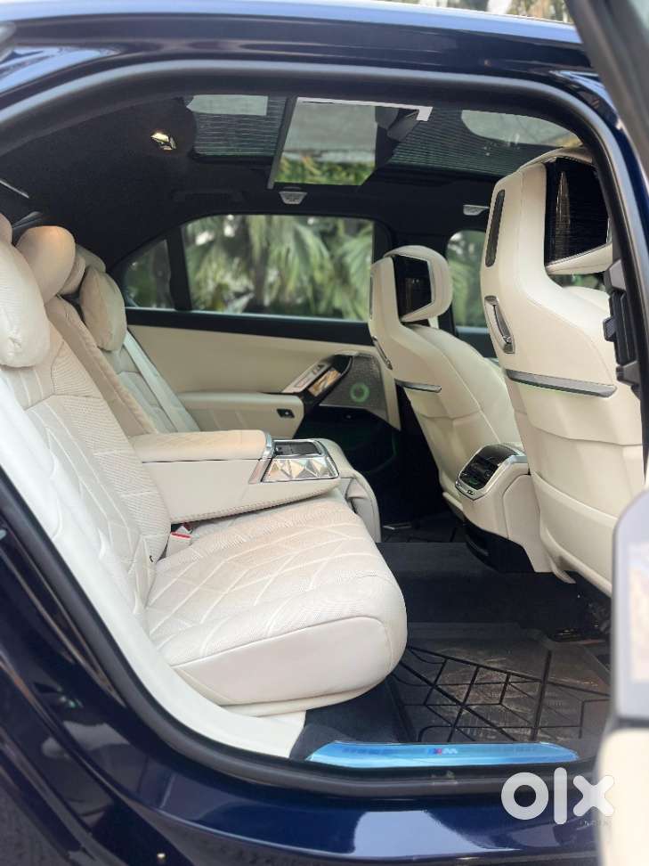 Bmw I7, 2024, Electric
