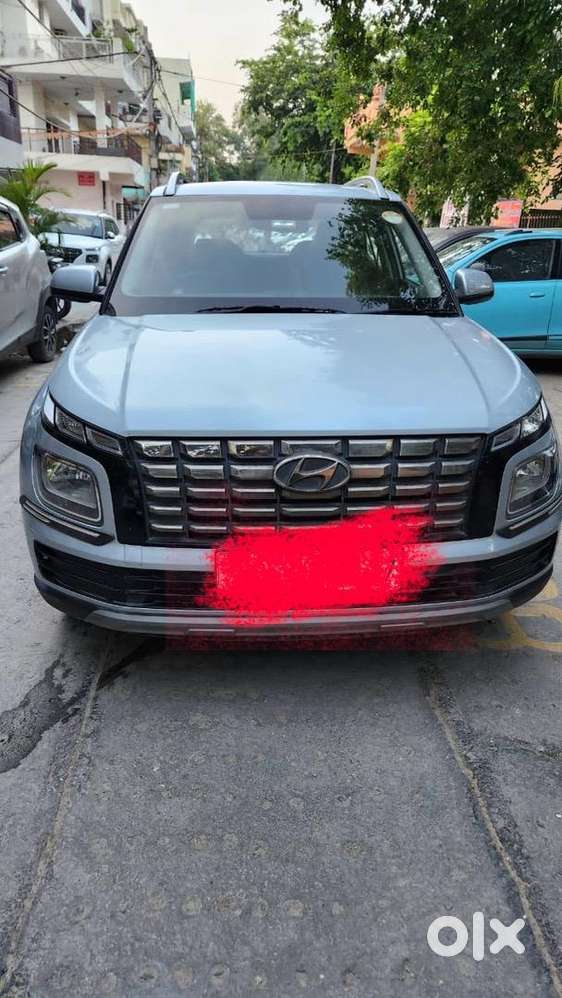 Hyundai Venue 2022 Petrol Good Condition