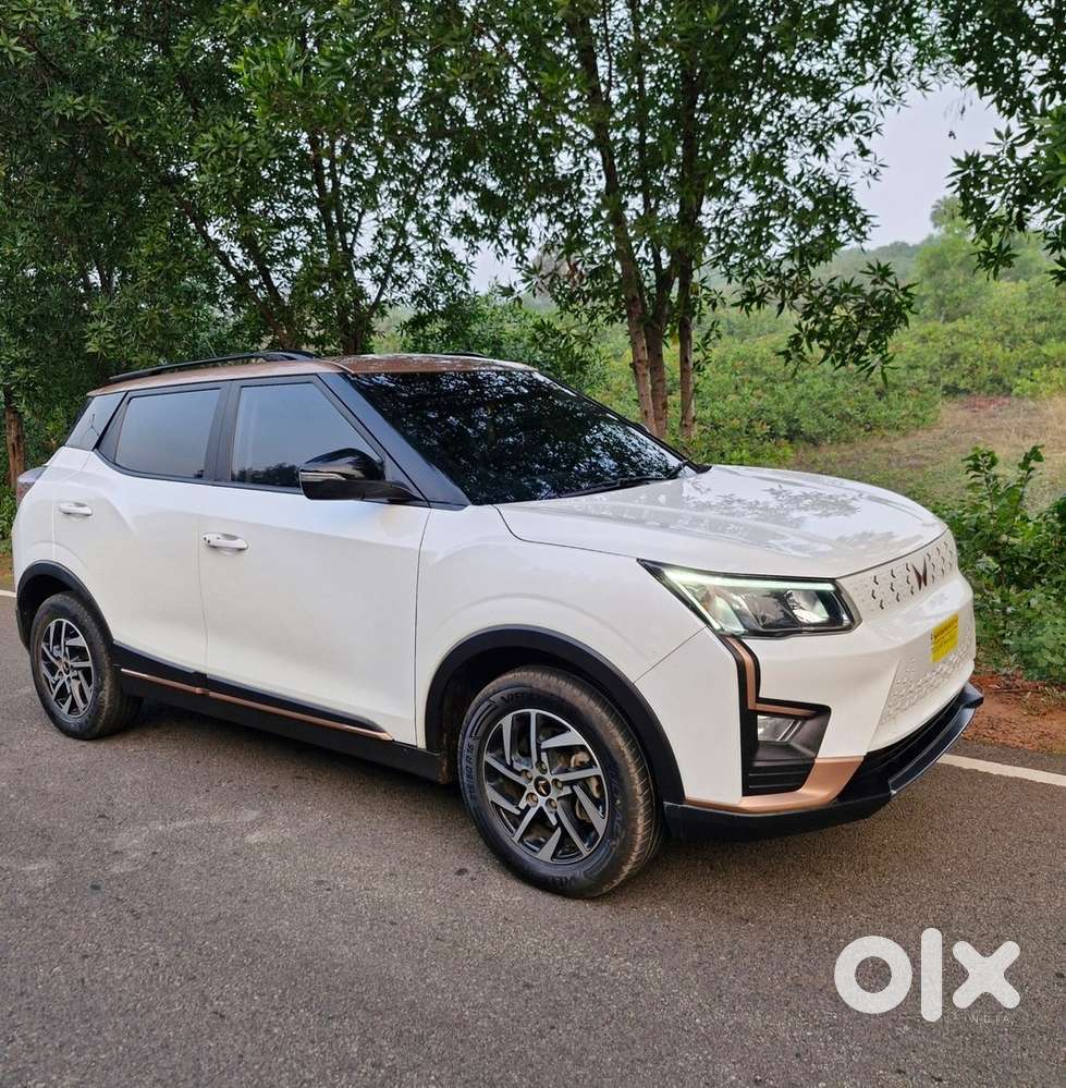 Mahindra Xuv400 El 2023