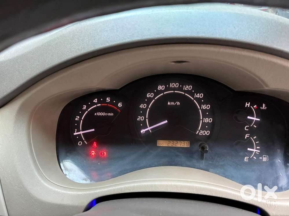 Toyota Innova 2008 Diesel Well Maintained 3rd Owner