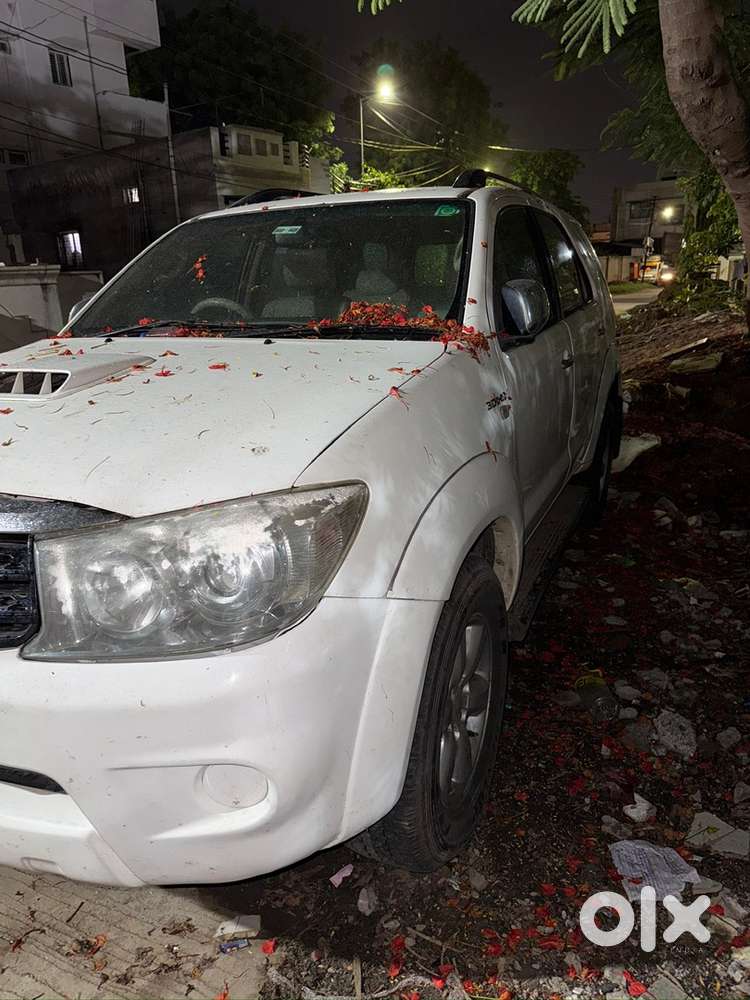 Toyota Fortuner 2010 Good Condition Valid Upto 2030