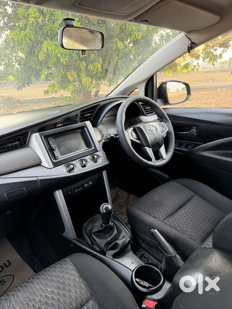 Toyota Innova Crysta 2.4 G Mt 8s, 2018, Diesel