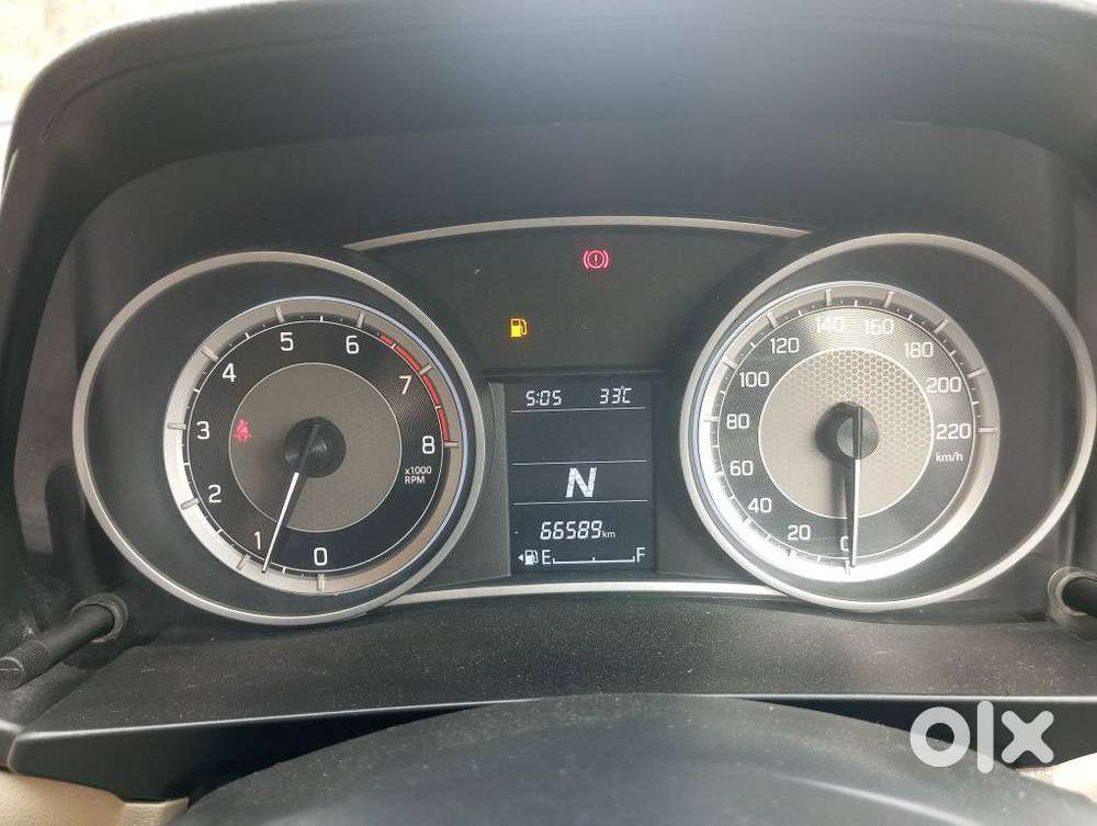 Maruti Suzuki Swift Dzire Amt Zxi, 2018, Petrol