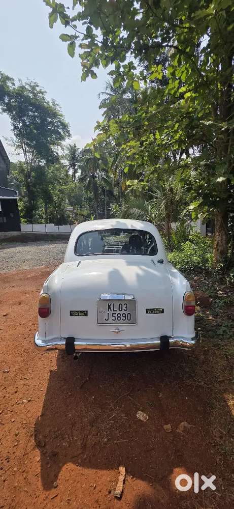 Ambassador Avigo 2002 Diesel