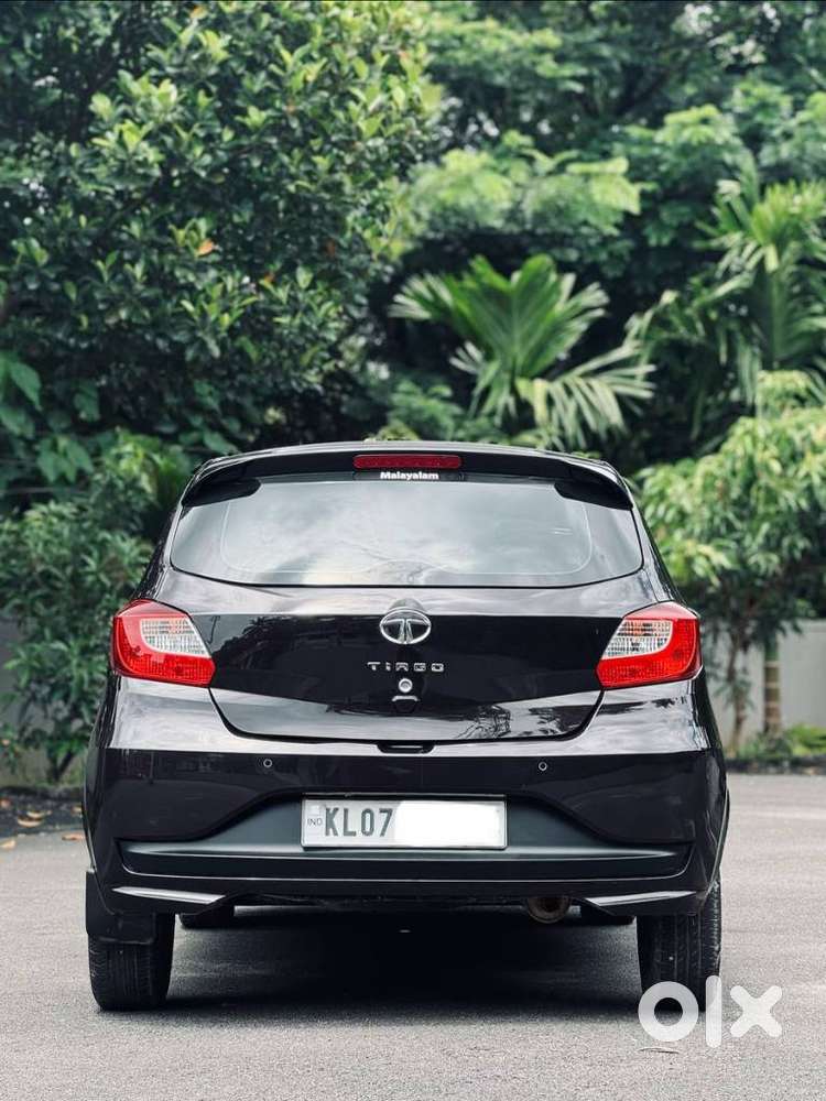 Tata Tiago, 2022, Petrol