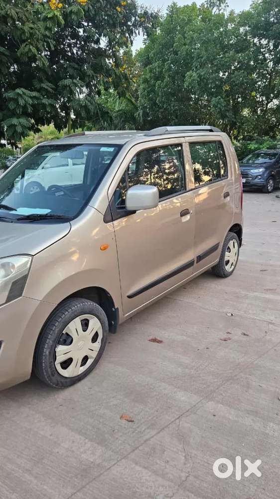 Maruti Suzuki Wagon R 1.0 Vxi Amt, 2016, Petrol