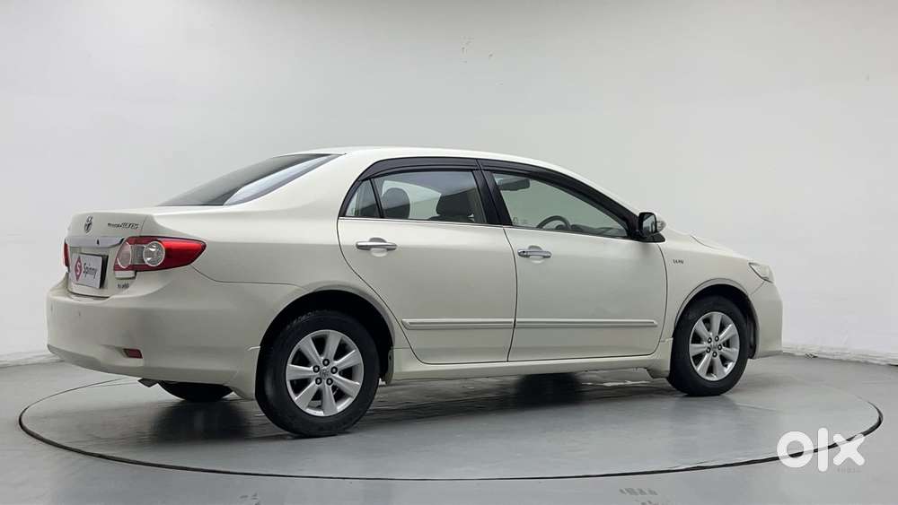 Toyota Corolla Altis 1.8 G, 2013, Petrol