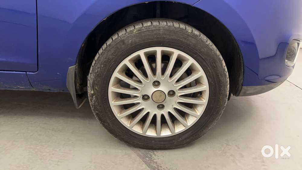 Tata Zest Revotron 1.2 Xt, 2015, Petrol