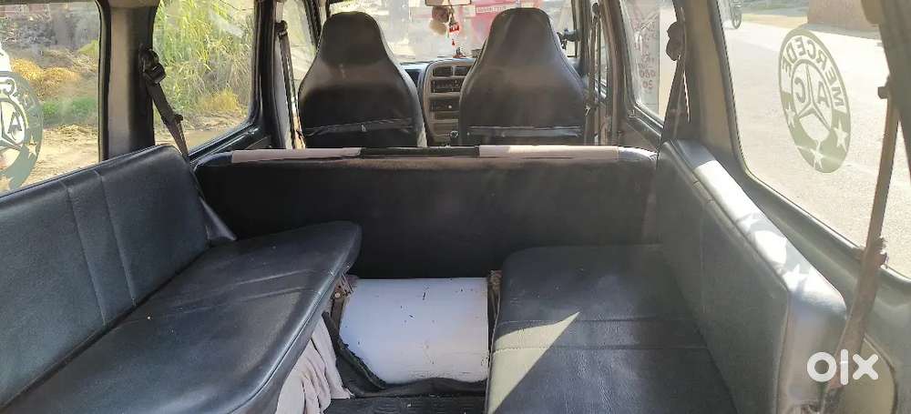 Maruti Suzuki Eeco 2016