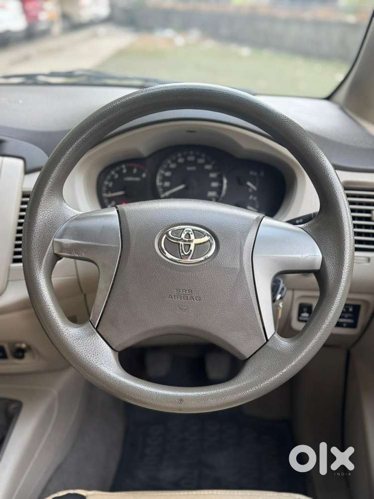 Toyota Innova 2.5 G (diesel) 7 Seater, 2013, Diesel