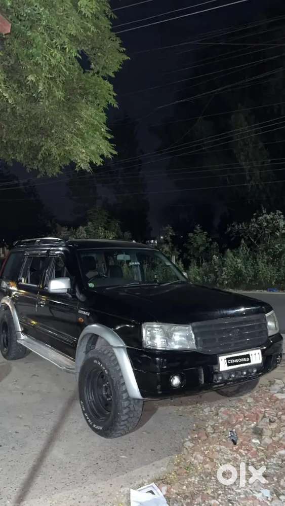 Ford Endeavour 2005 Diesel 150000 Km Driven