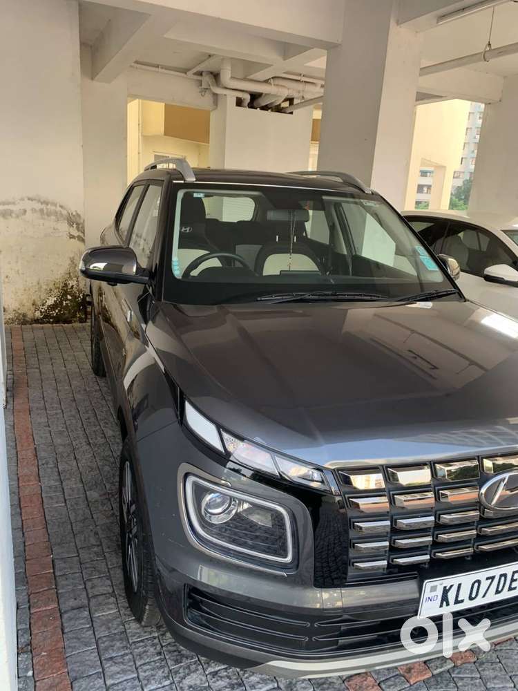 Hyundai Venue 2024 First Owner