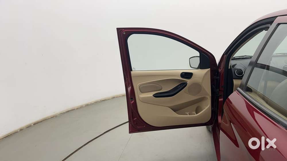 Ford Figo 1.2p Trend Mt, 2016, Petrol