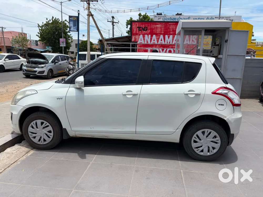 Maruti Suzuki Swift Vxi, 2015, Petrol