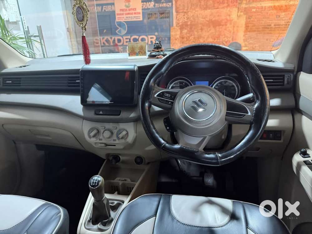 Maruti Ertiga Cng + Petrol Vxi 2024