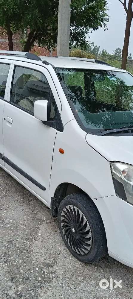 Maruti Suzuki Wagon R 1.0 2011