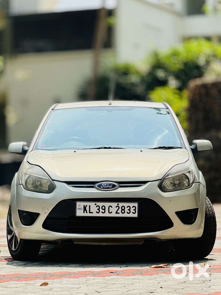 Ford Figo 2010-2012 Diesel Zxi, 2010, Diesel