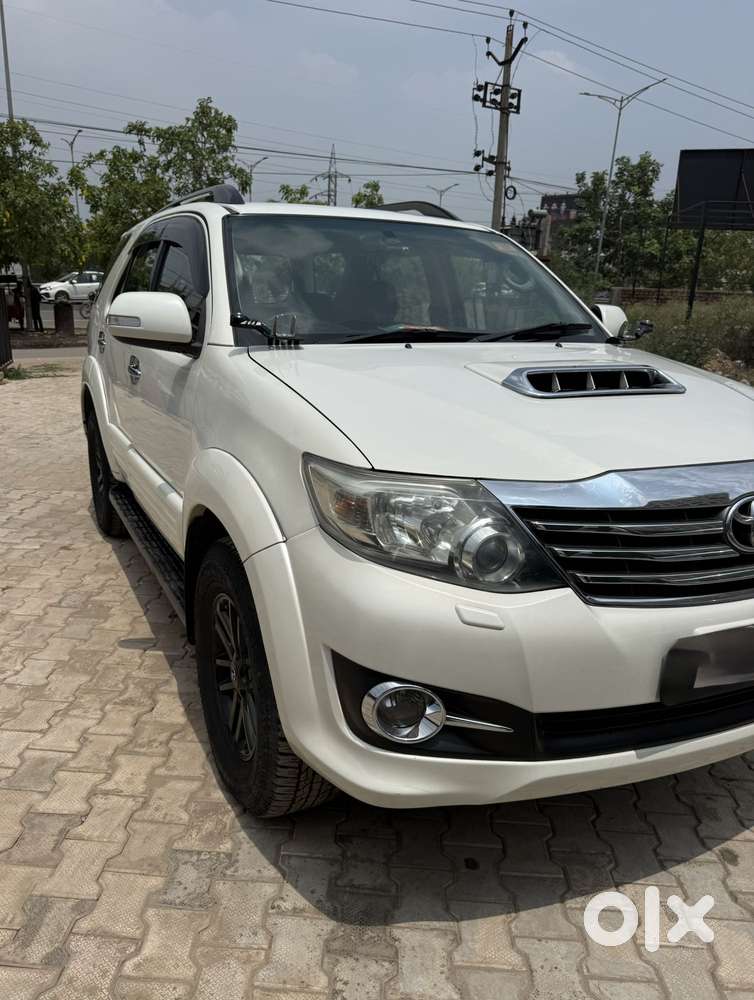 Toyota Fortuner 3.0 4x4 Automatic, 2015, Diesel