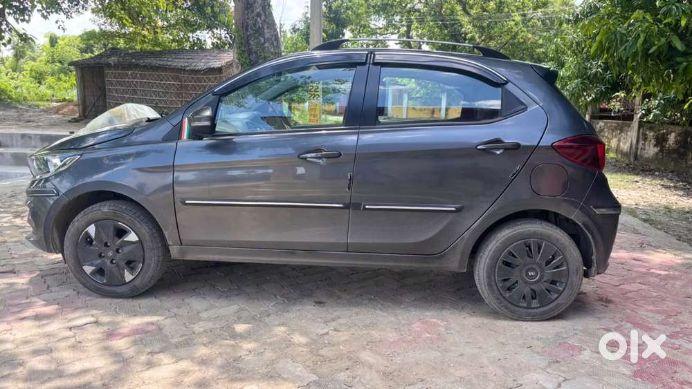 Tata Tiago Xt Icng, 2025, Cng & Hybrids