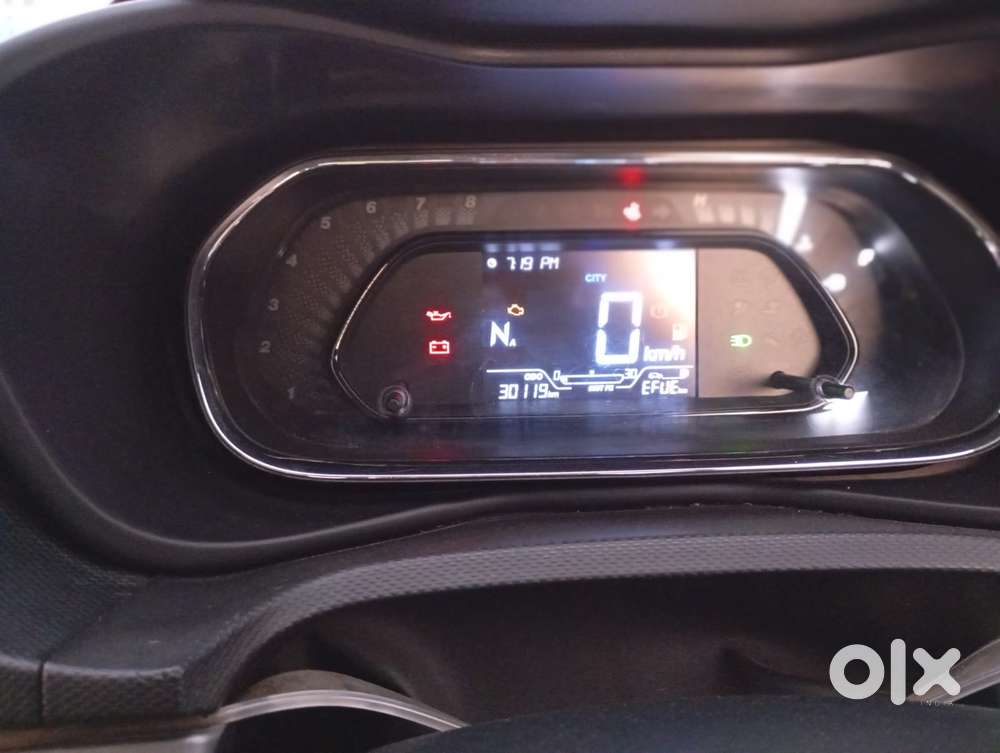 Tata Nexon 1.2 Revotron Xma Amt (s), 2022, Petrol