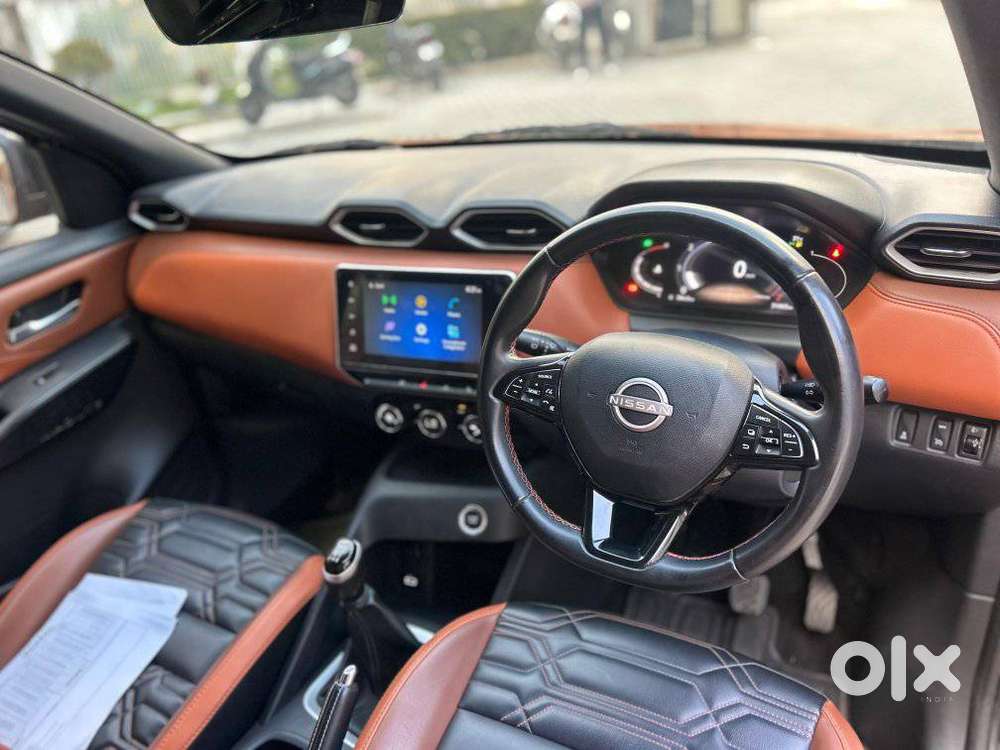 Nissan Magnite 1.0 Xv Premium Turbo (o) Dual Tone, 2024, Petrol