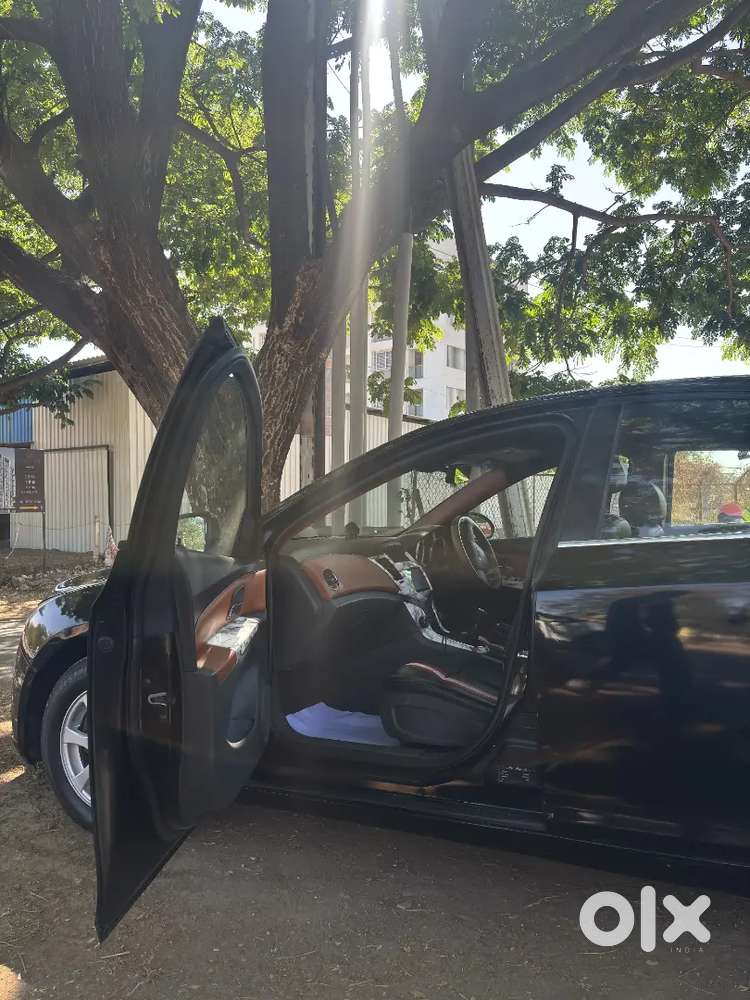 Chevrolet Cruze 2011 Diesel Well Maintained Mh 15 Passing Car